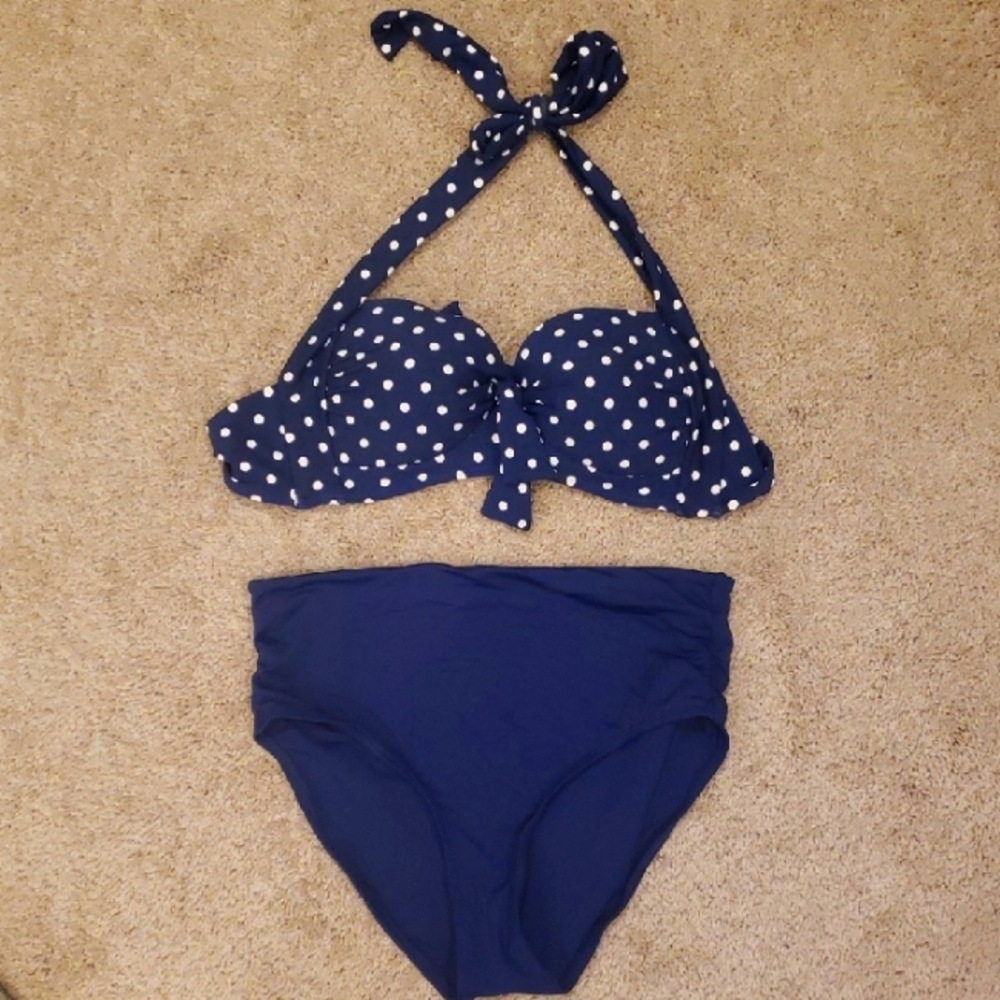 Liz Claiborne Navy and White Polka Dot Swimwear